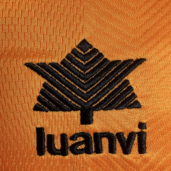 1999-01 Valencia CF 2001-2002 Retro Away Soccer Jersey