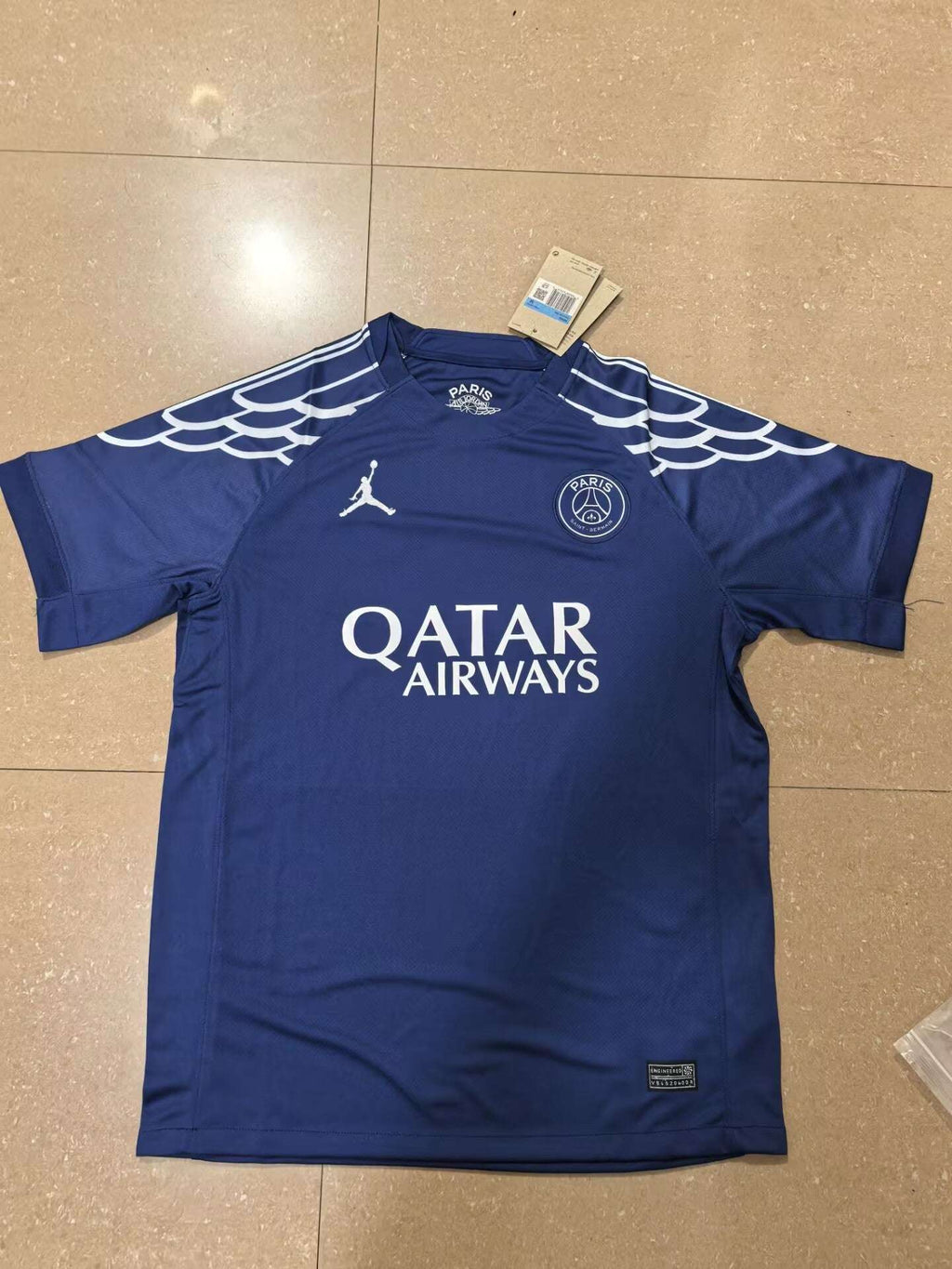 24/25 运动衬衫 成人上衣T恤