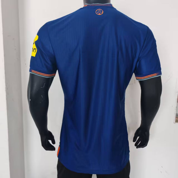 2526款新款纽卡斯尔联短袖足球服球员版比赛运动队服球衫主场球衣