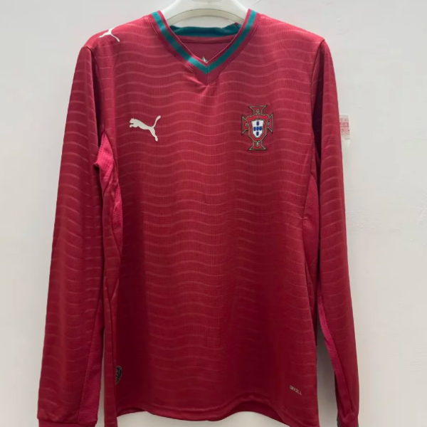 2026-27 2026-27 PORTUGAL LONG SLEEVE JERSEY FAN VERSION RONALDO/LEÃO COMPATIBLE
