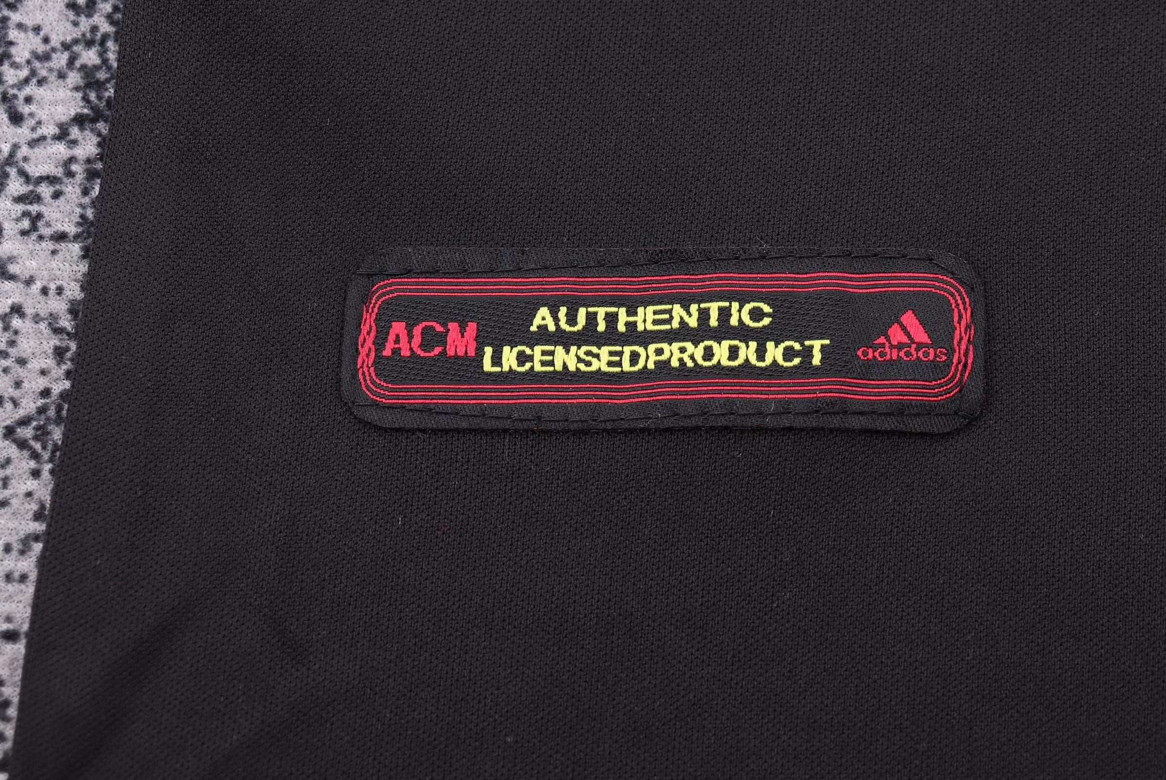 00-01 Kids' AC Milan Black Retro Football Kit  with Opel Sponsor